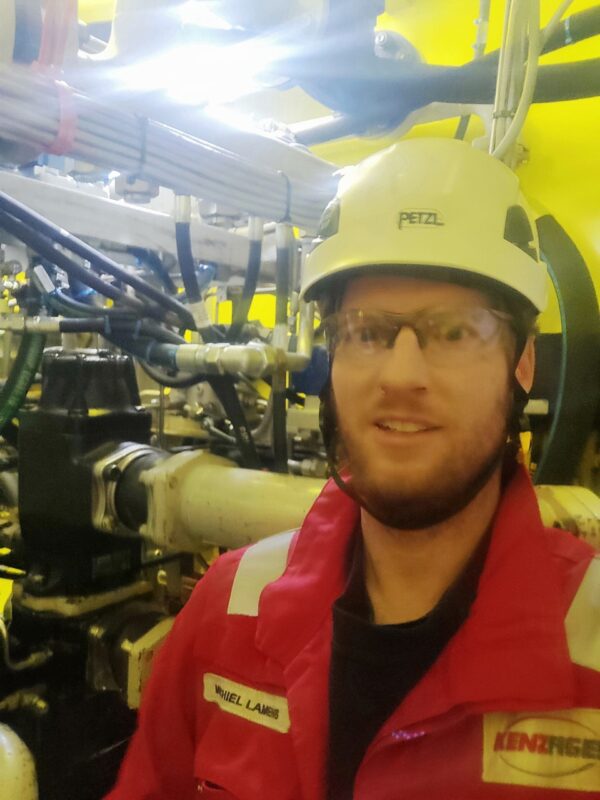 Life of an Offshore Cranes Field Service Specialist The Field Engineer
