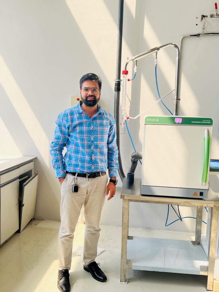 Milestone microwave Extraction installation and sampling in UAE Ajit Singh Rathod with equipment