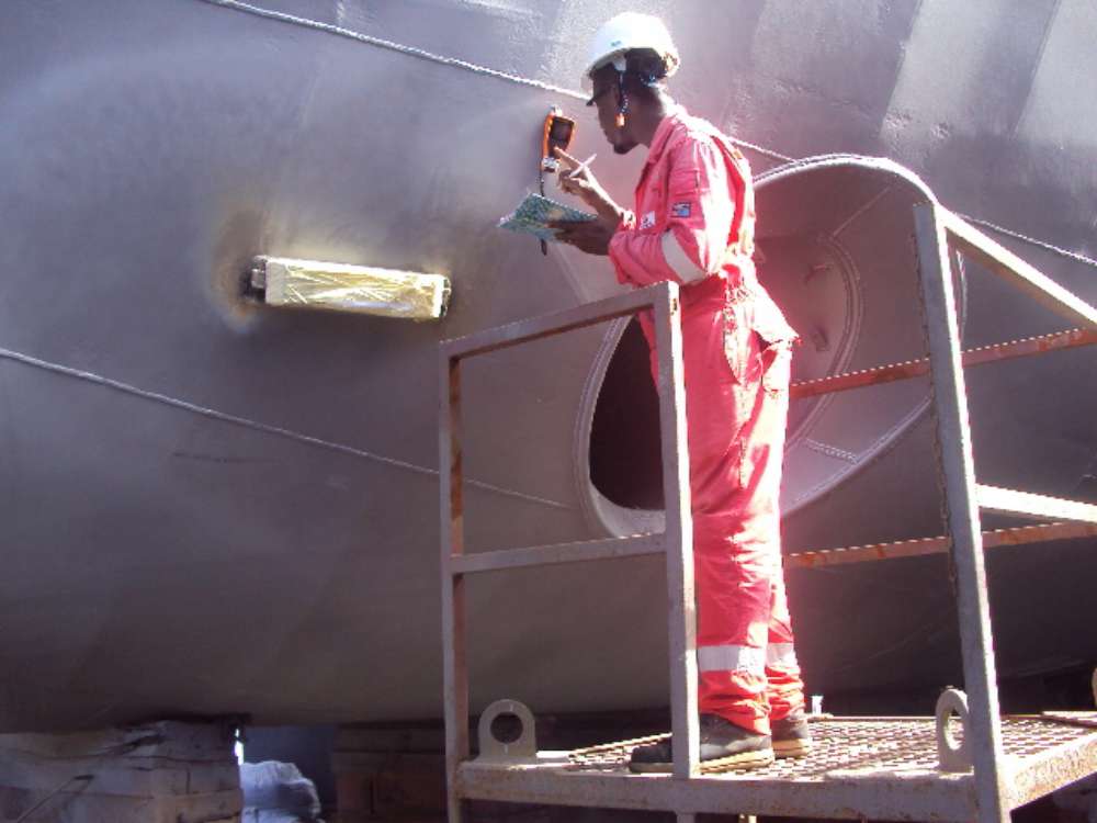 Olufemi Makinde Marine Coating Inspector Climatic conditions check with a Dew point meter