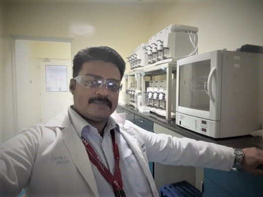 Amith Oommen National Service Manager Imperial Life Sciences in lab