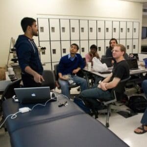 Group logo of Field Service Leaders Private Networking Group